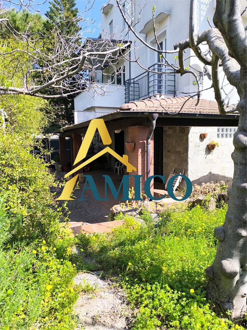 Villa in vendita a Casteldaccia