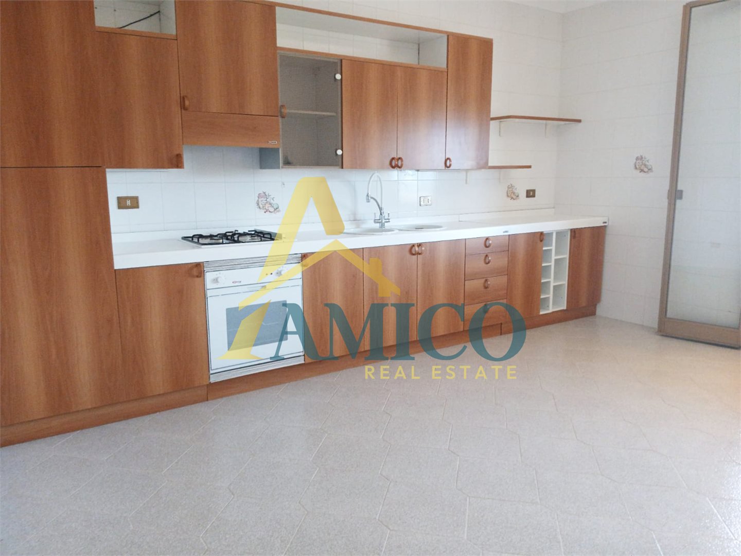 Quadrilocale in affitto, Bagheria aspra