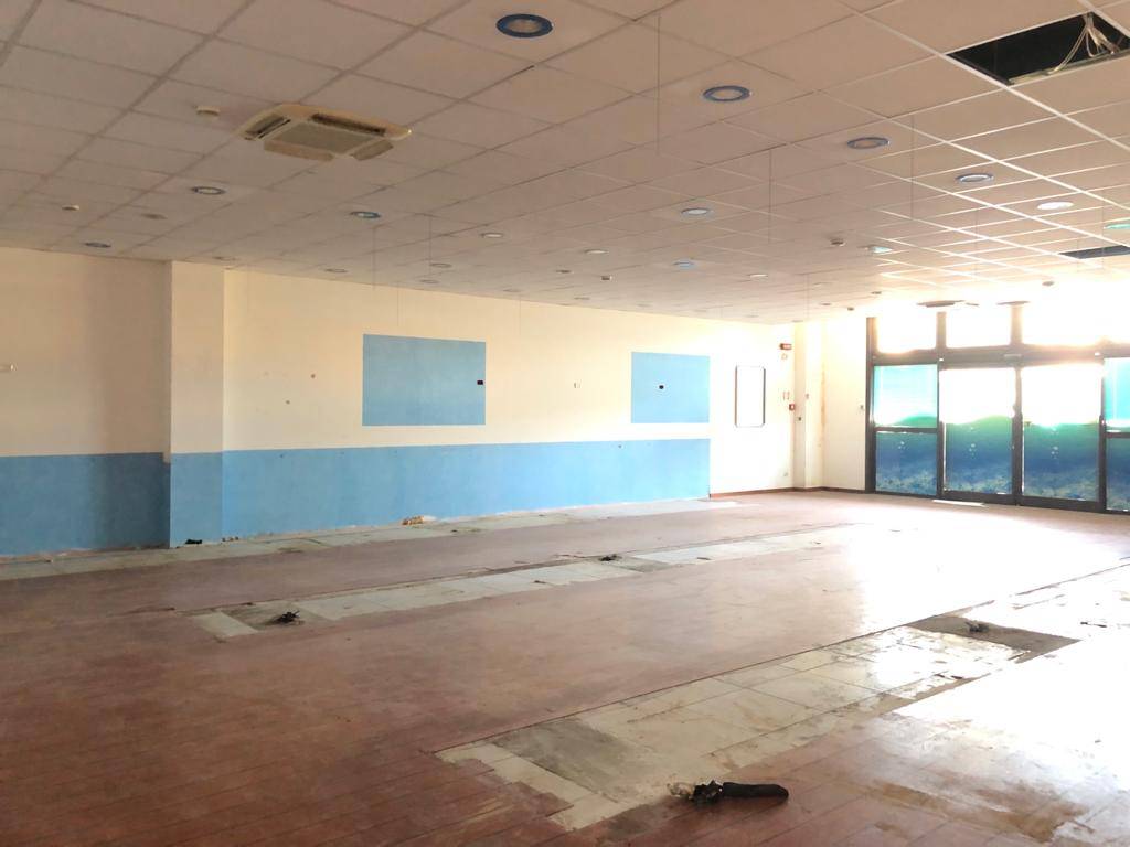 Locale commerciale in vendita a Collazzone, Collepepe