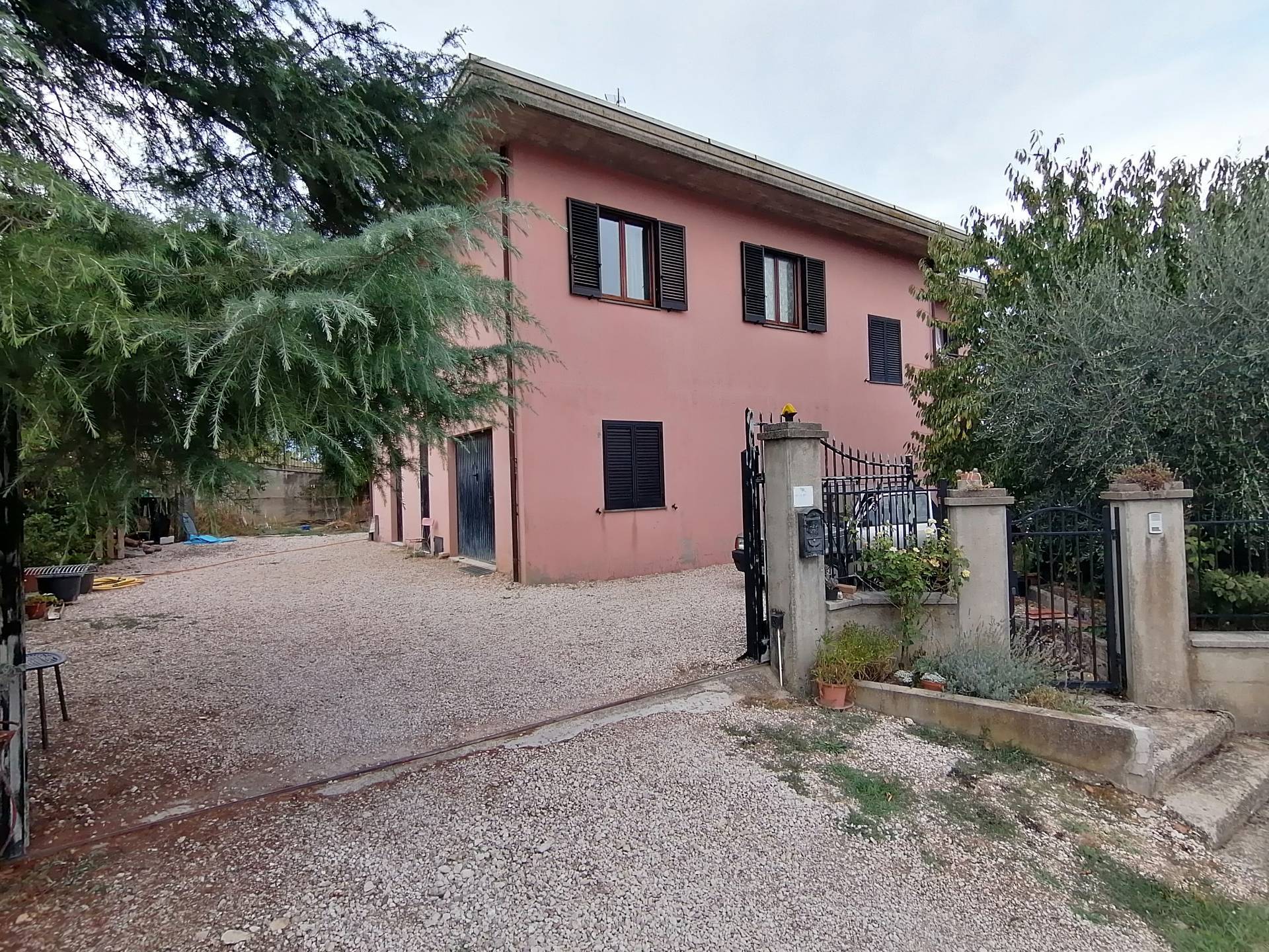 Villa in vendita a Monte Castello di Vibio, Madonna del Piano