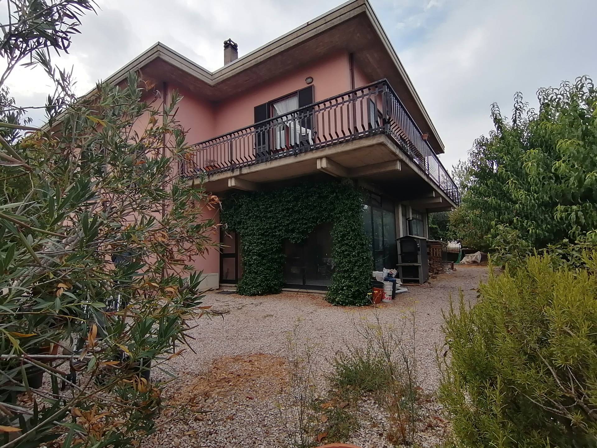 Villa in vendita a Monte Castello di Vibio, Madonna del Piano