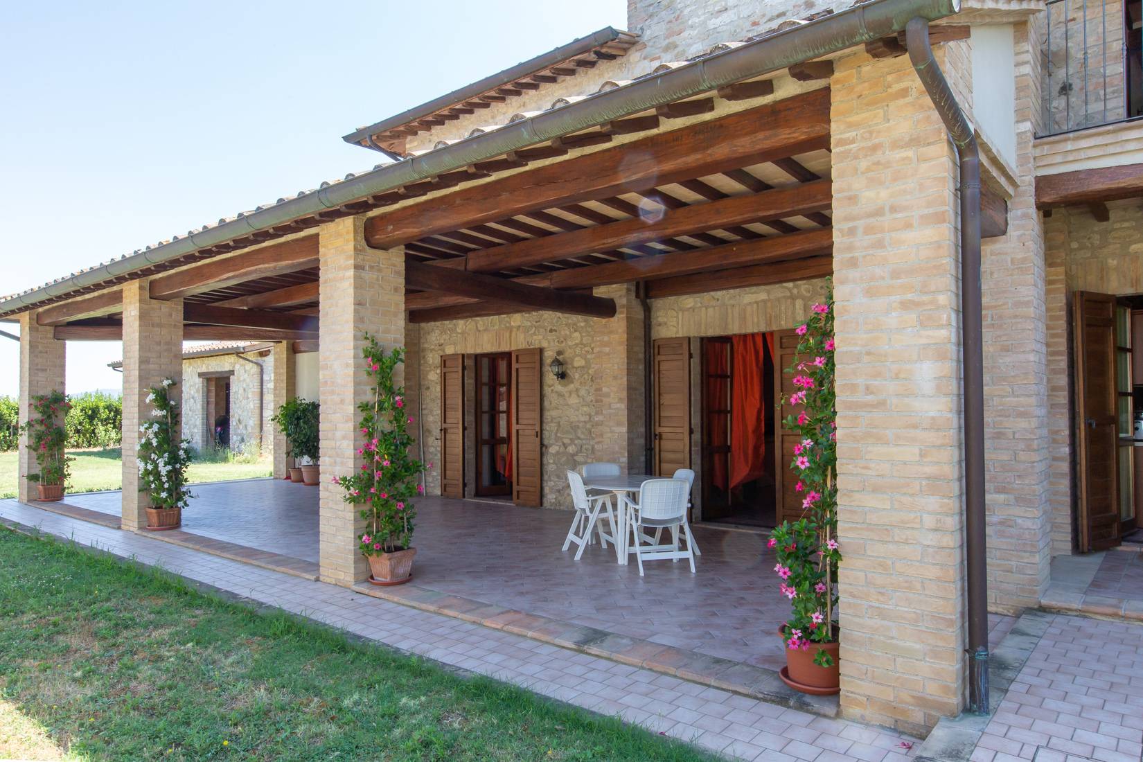 Casale in vendita a Marsciano, Schiavo
