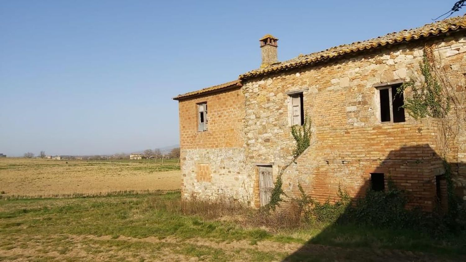 Rustico in vendita a Fratta Todina