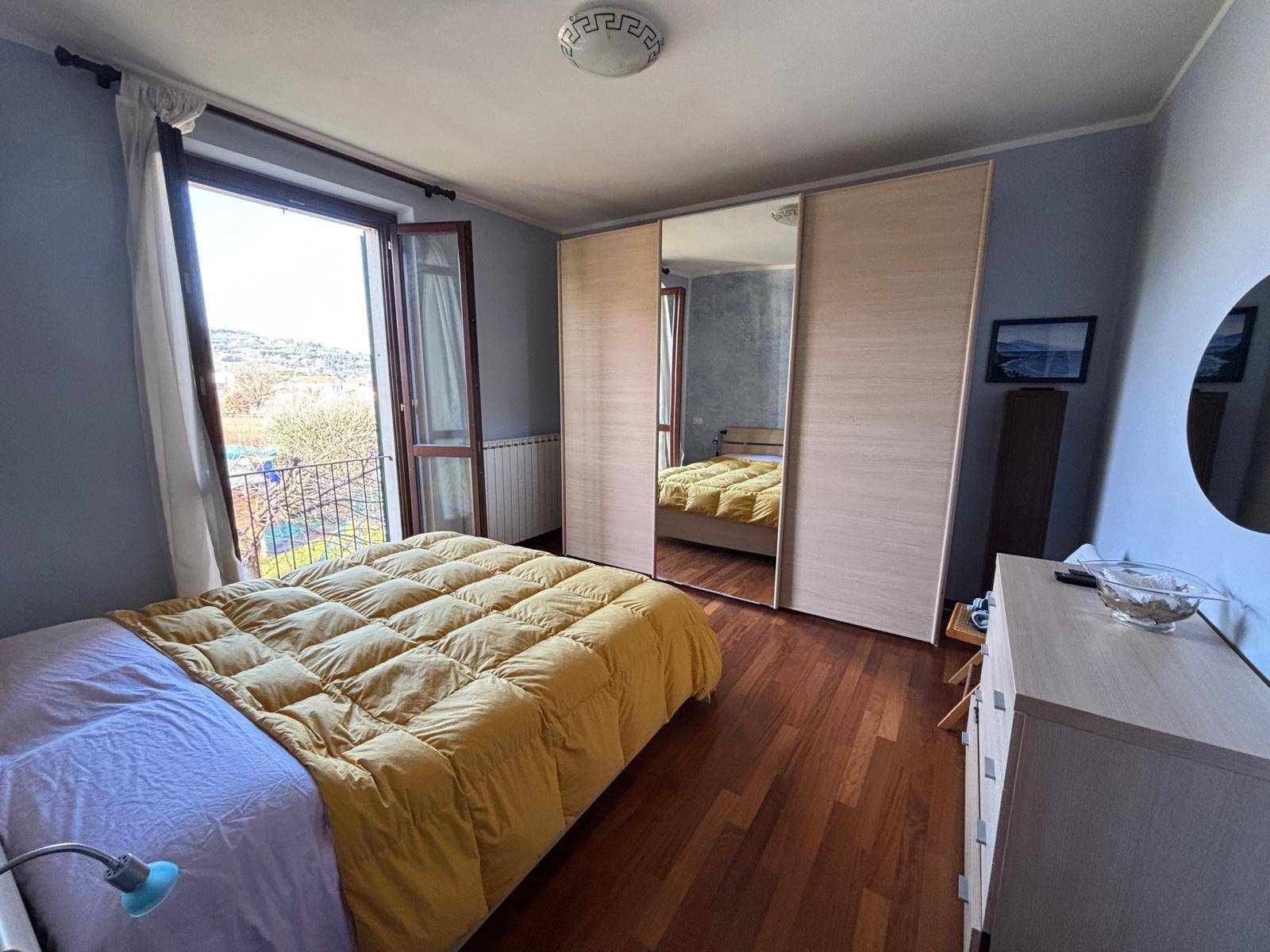 Appartamento in vendita a Marsciano, Via Larga