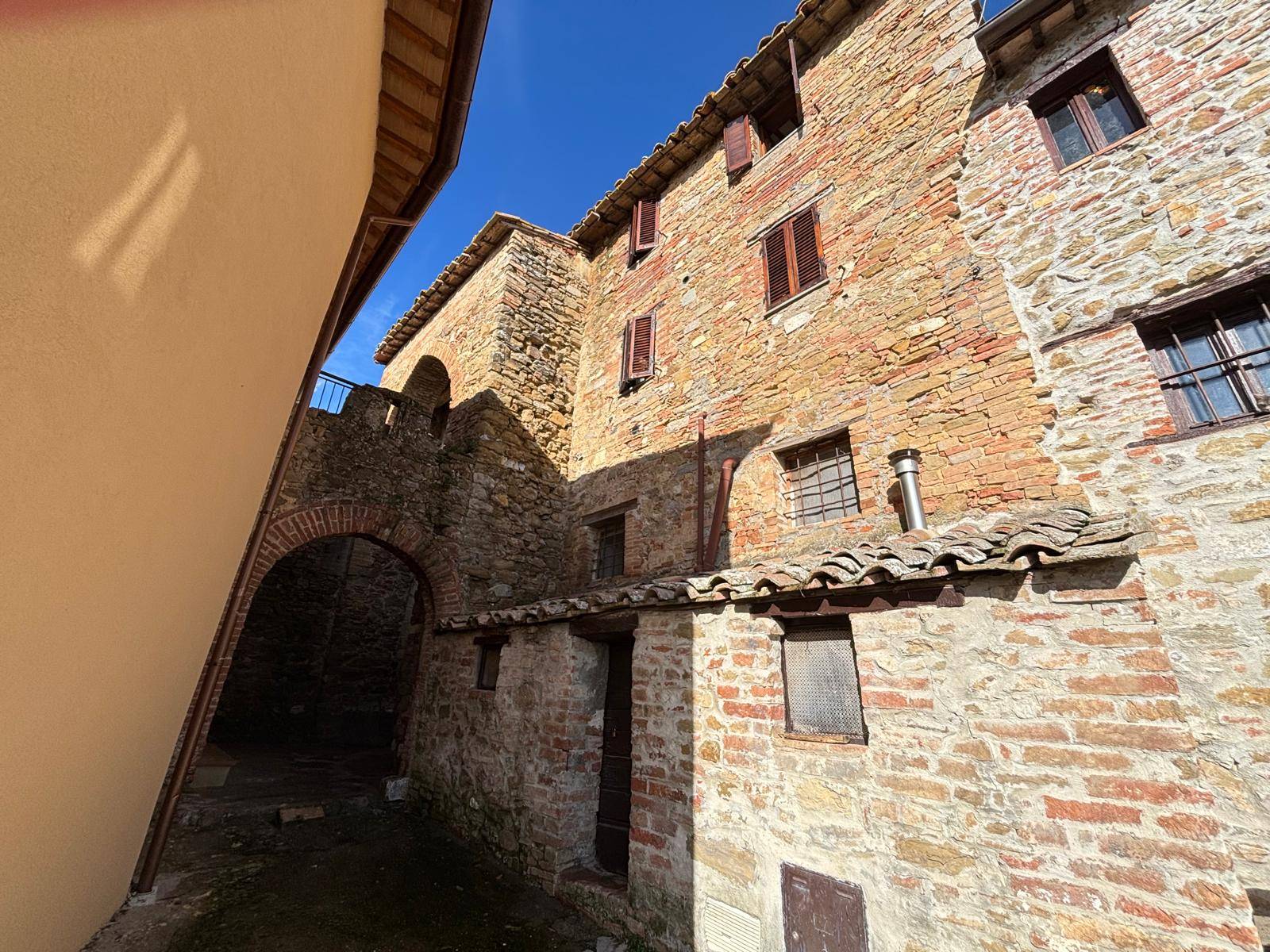 Abitazione Cielo-Terra in vendita a Marsciano, Sant'Apollinare