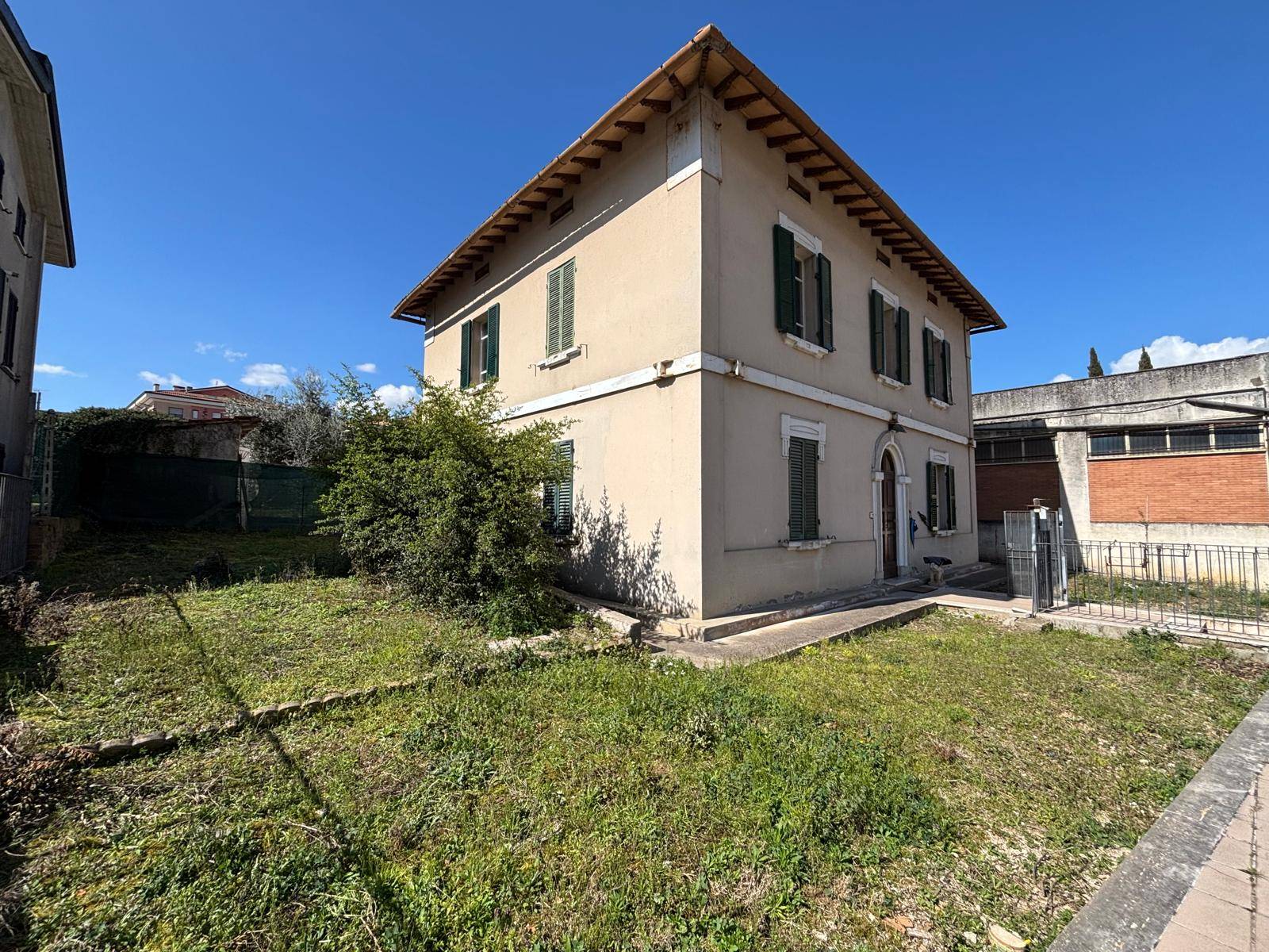 Casa singola in vendita a Marsciano, Tripoli
