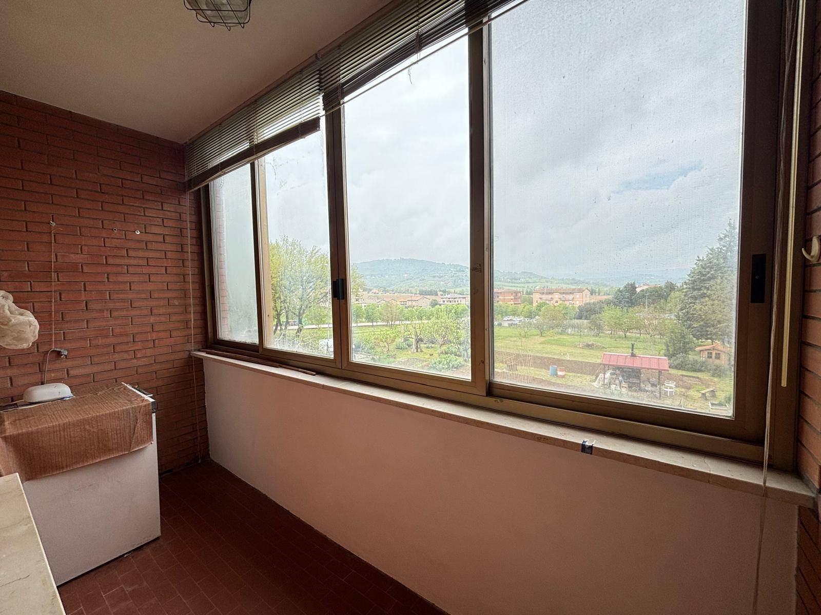 Appartamento in vendita a Marsciano, Via Larga