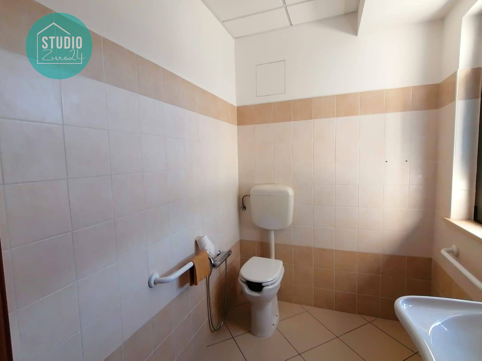 Studio/Ufficio in affitto a Collazzone