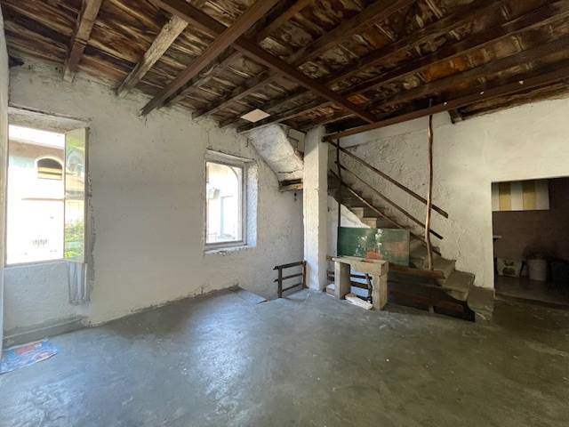 Appartamento in vendita a Valbrona