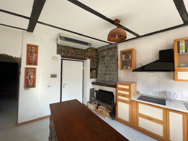 Appartamento in vendita a Valbrona