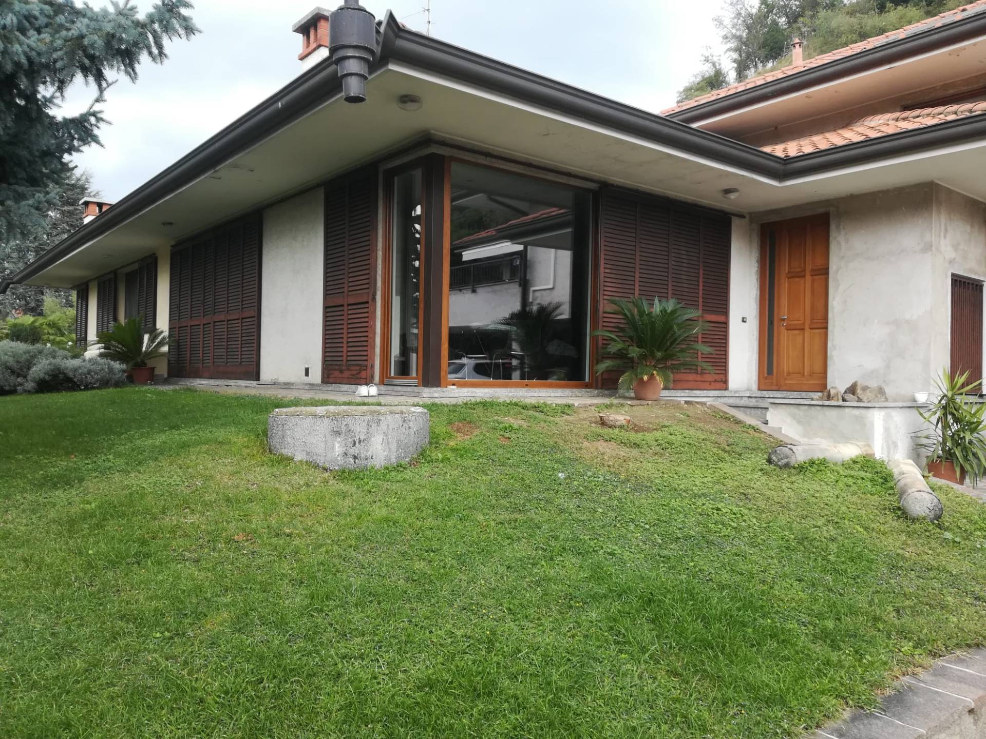 Villette a schiera in vendita a Sirone