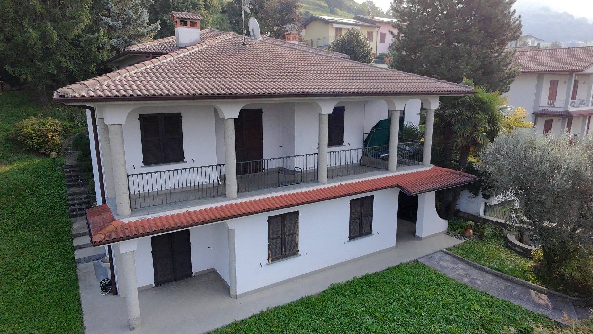 Villa in vendita a Torre de' Busi