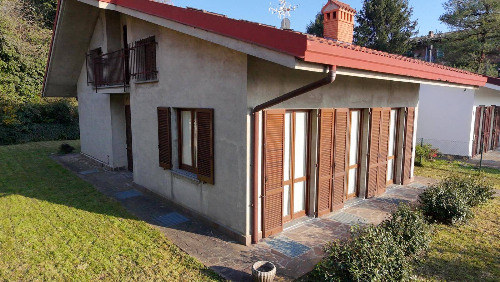 Villette a schiera in vendita a Galbiate