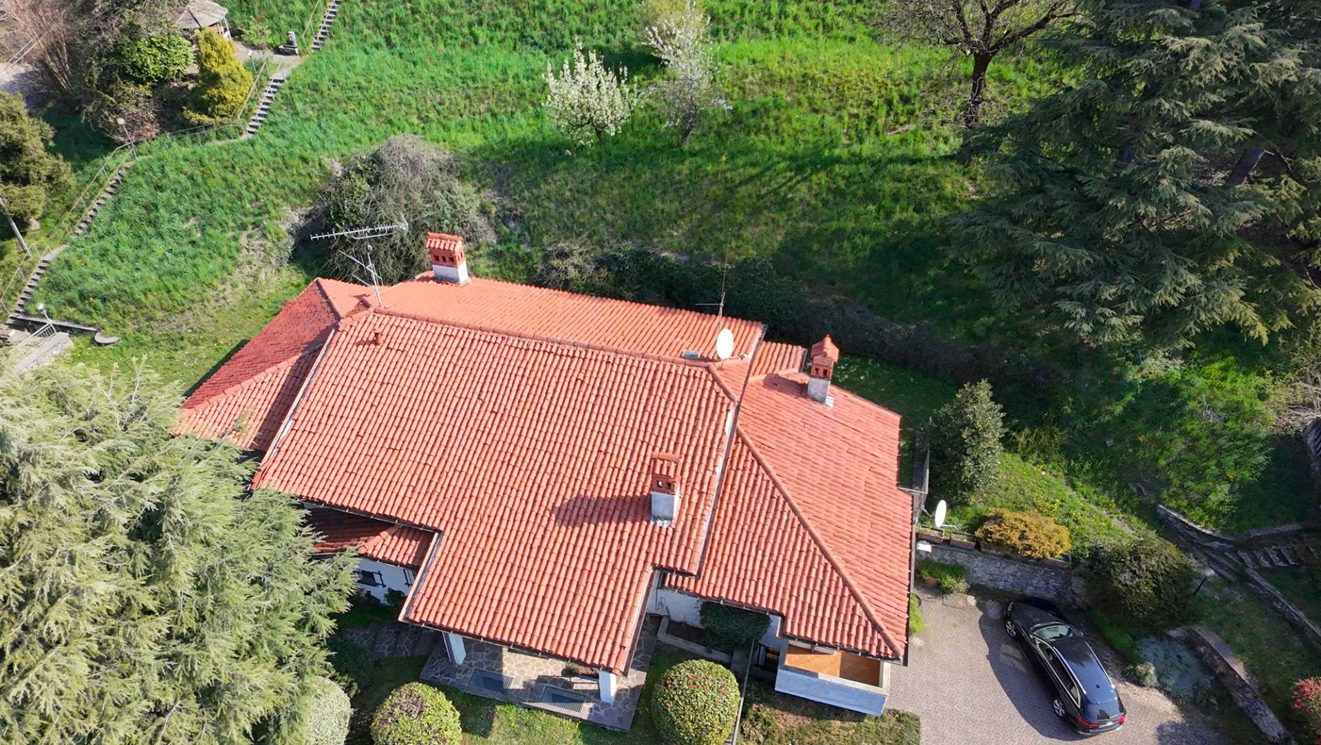 Villa in vendita a Ello