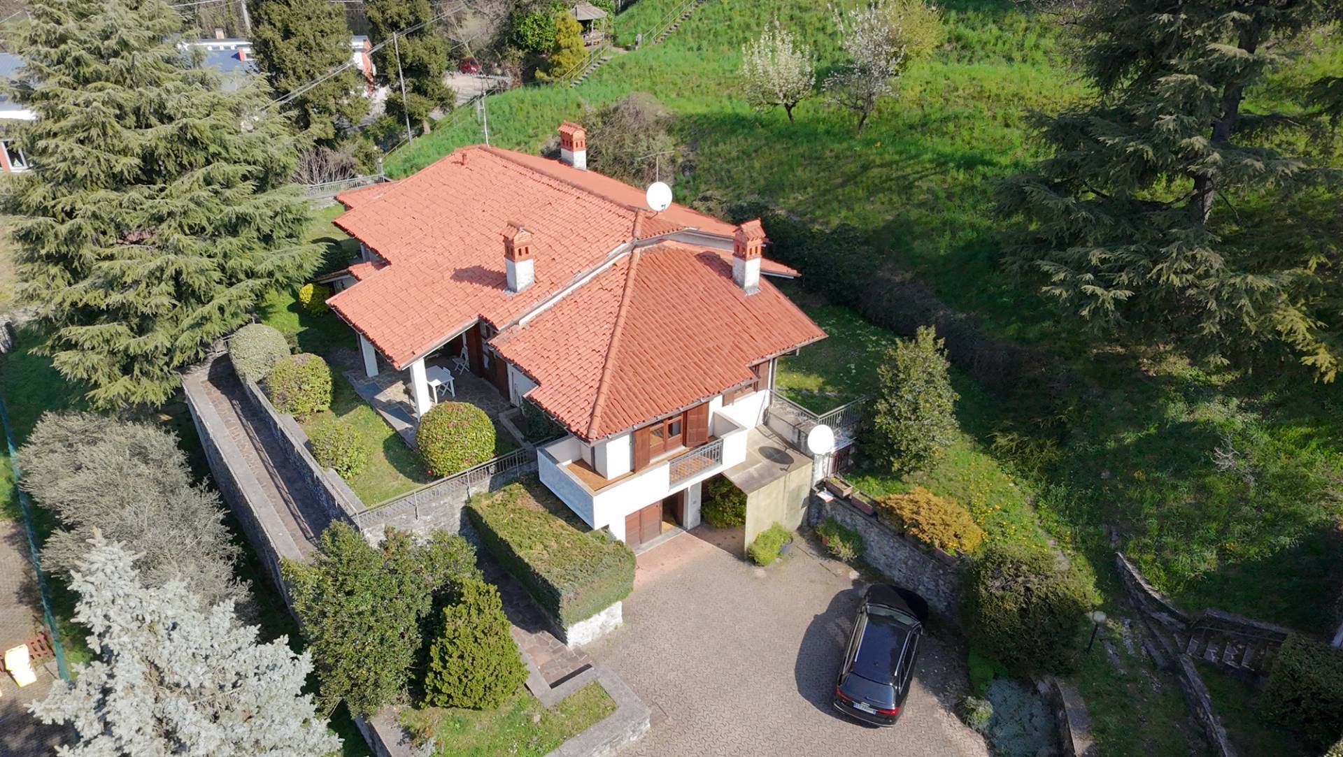 Villa in vendita a Ello