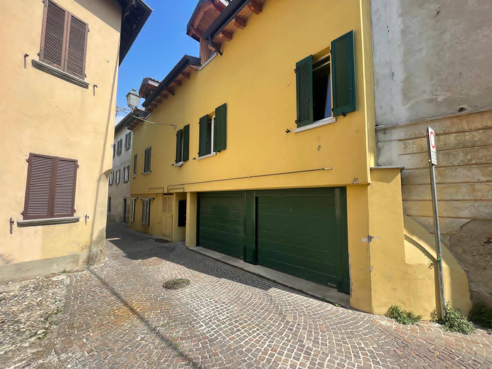 Appartamento in vendita a Galbiate