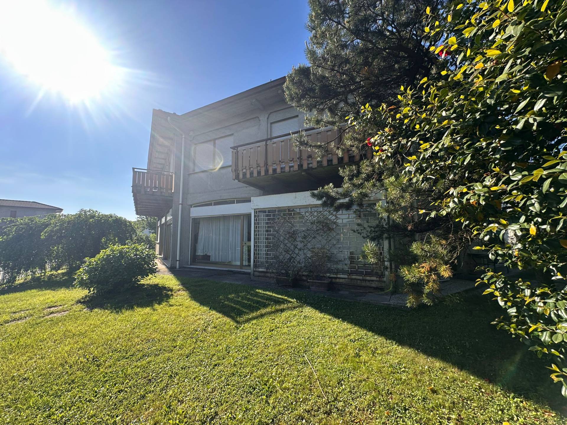 Casa singola in vendita a Brenna