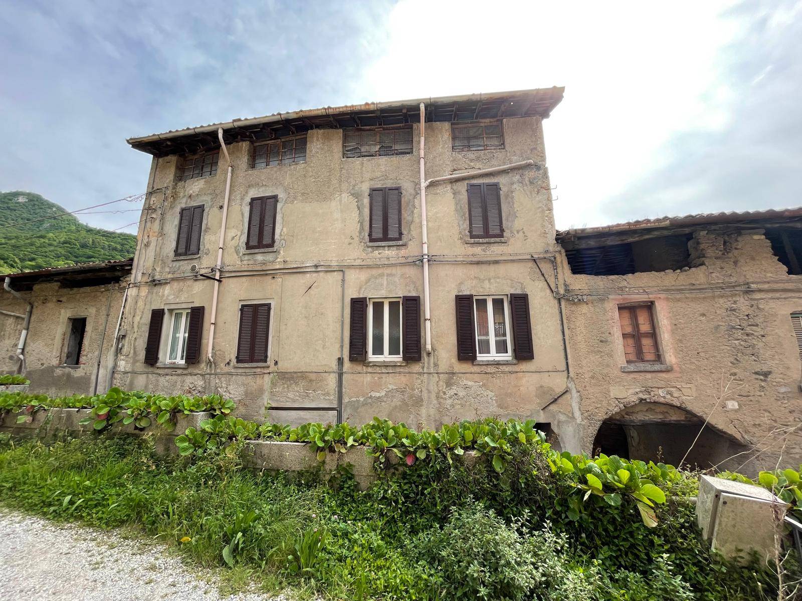 Casa singola in vendita a Galbiate
