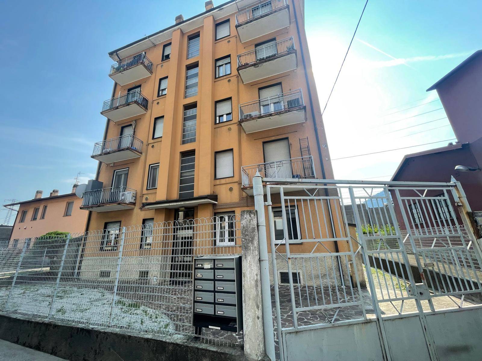 Appartamento in vendita a Lecco