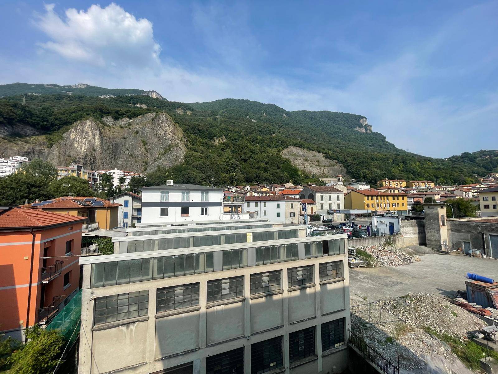 Appartamento in vendita a Lecco