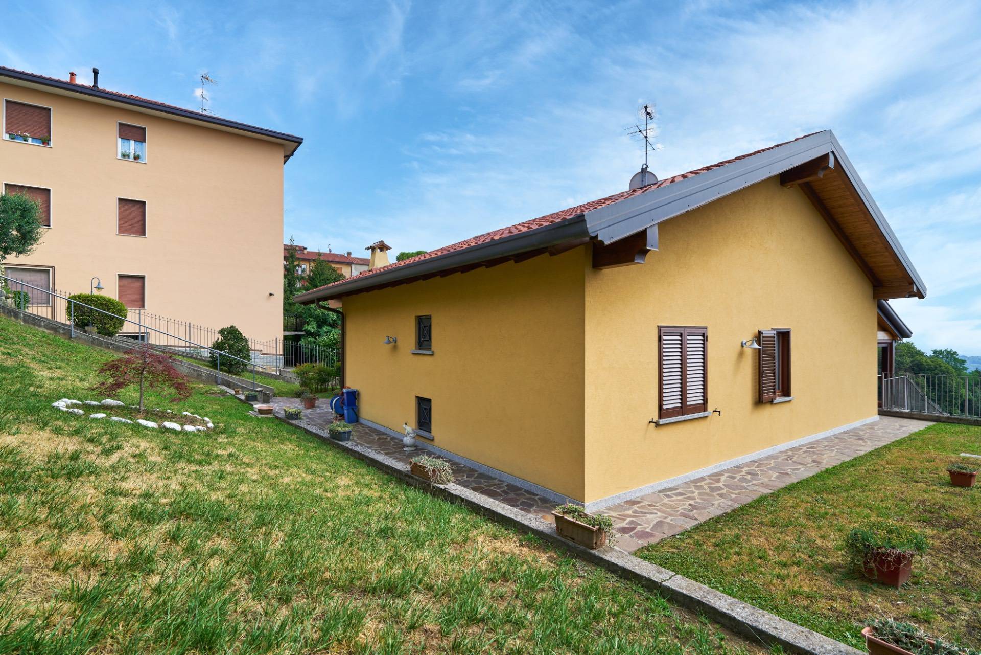Villa in vendita a Colle Brianza, Giovenzana