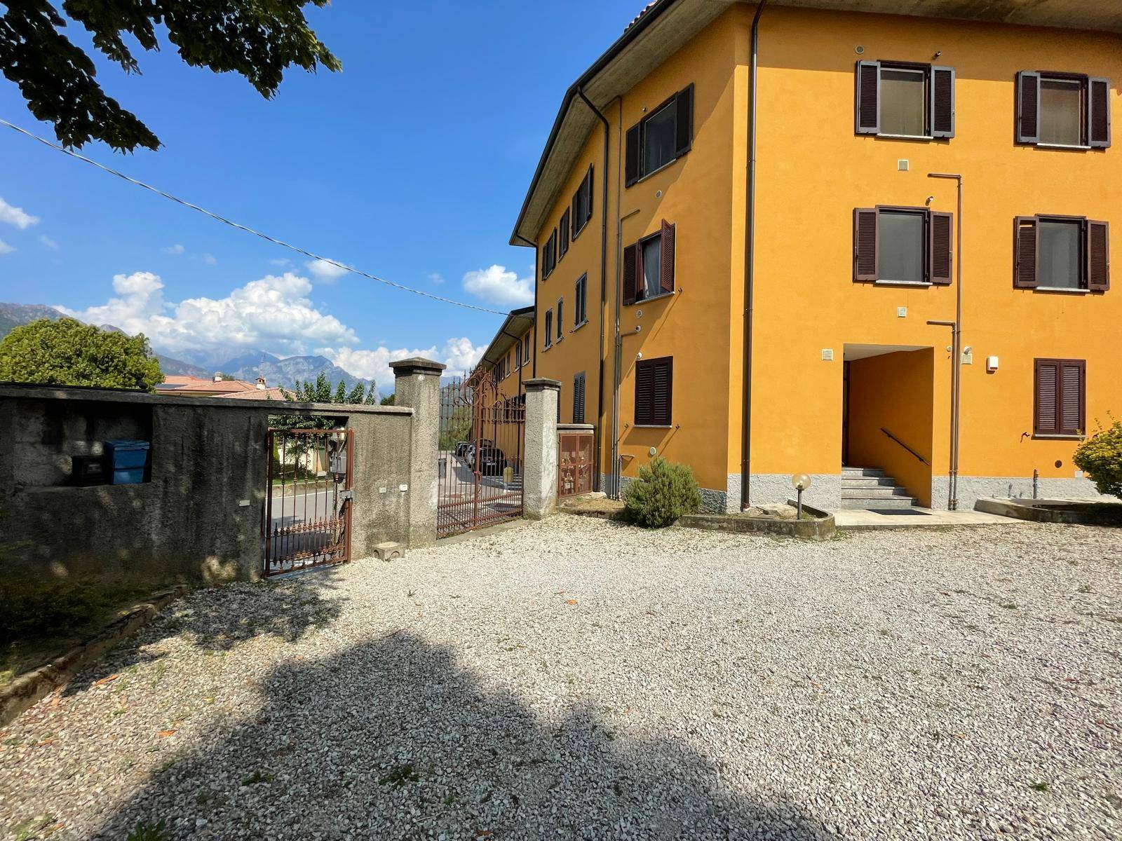 Appartamento in vendita a Annone di Brianza