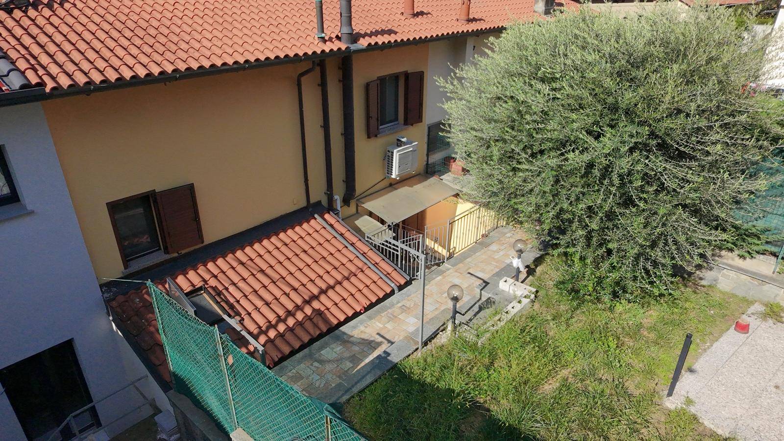 Villette a schiera in vendita a Lecco