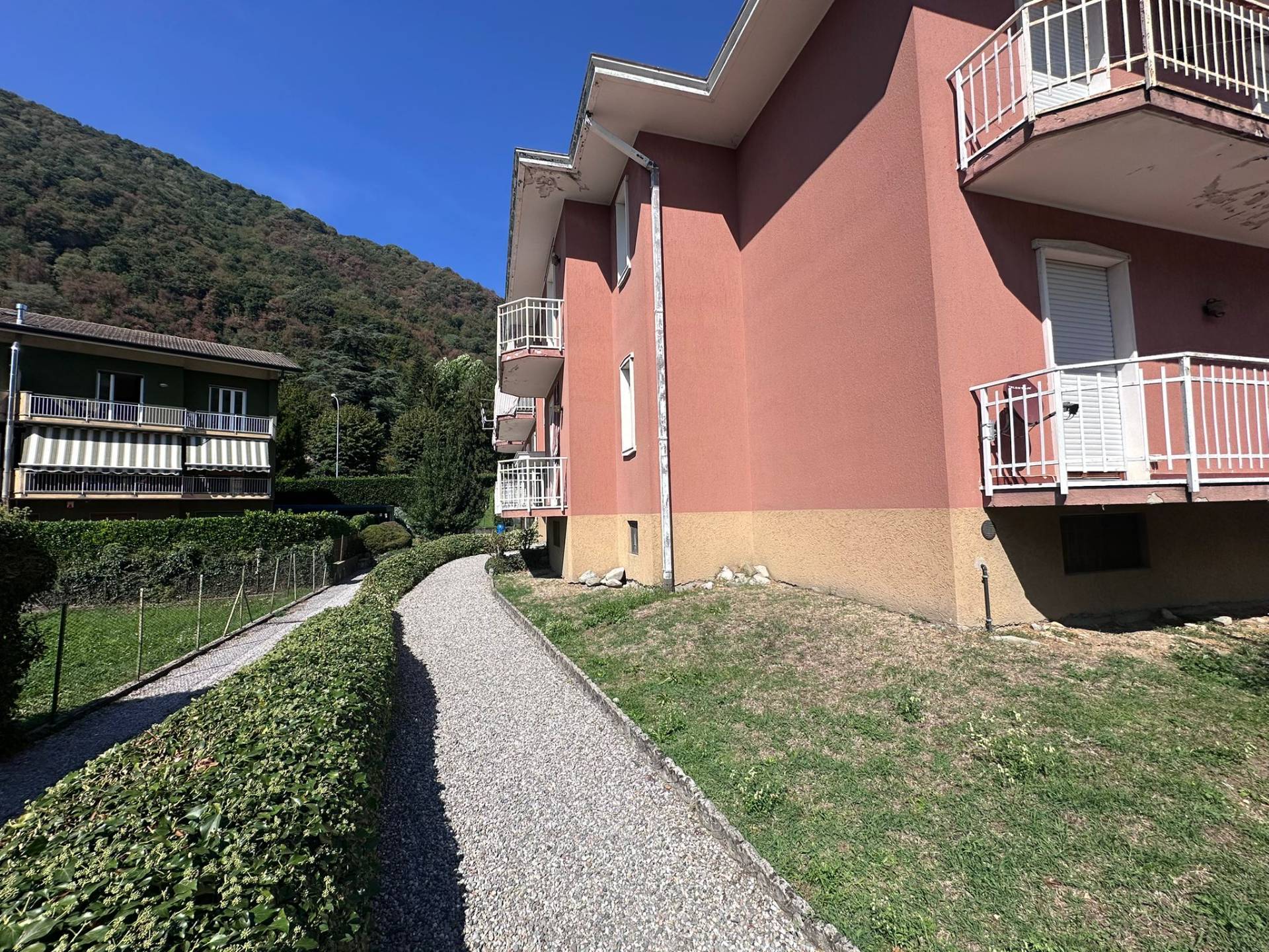 Appartamento in vendita a Valbrona