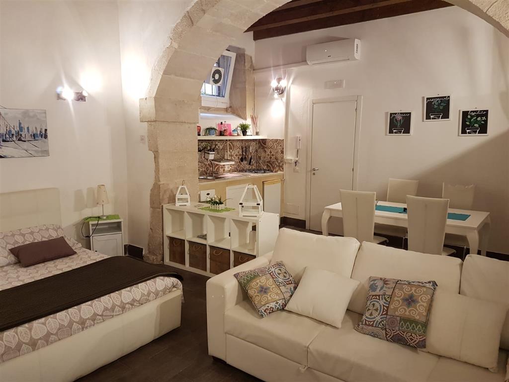 Casa indipendente in vendita in ronco cutali siracusa, Siracusa