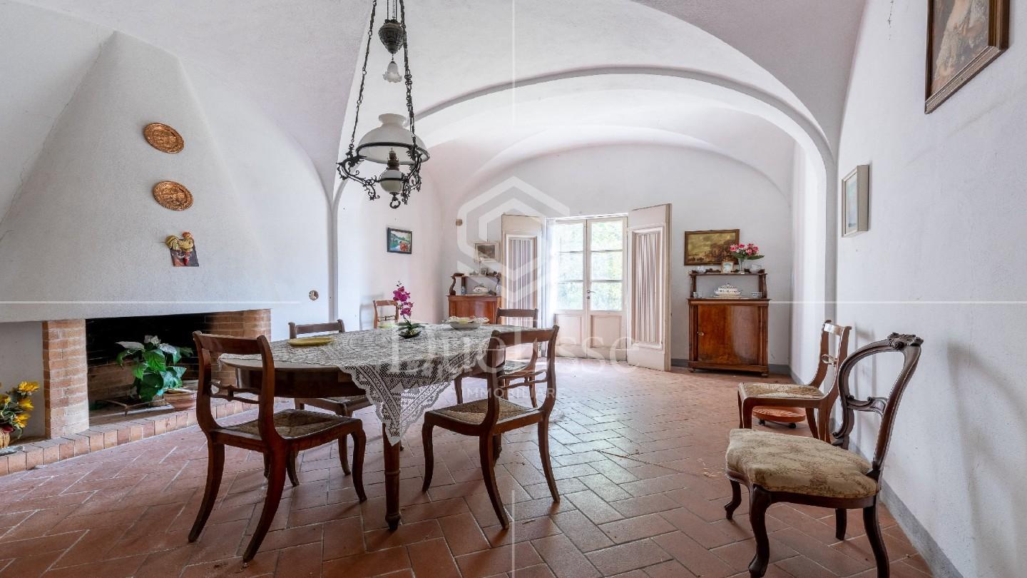 Villa con giardino, Vicopisano cucigliana
