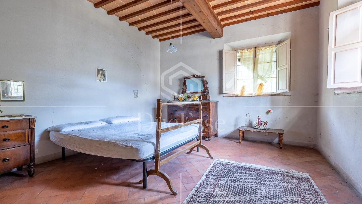 Villa con giardino, Vicopisano cucigliana
