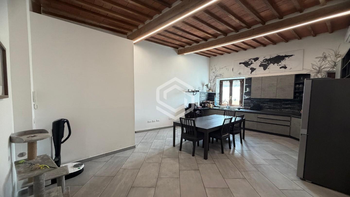 Appartamento con giardino, Cascina casciavola