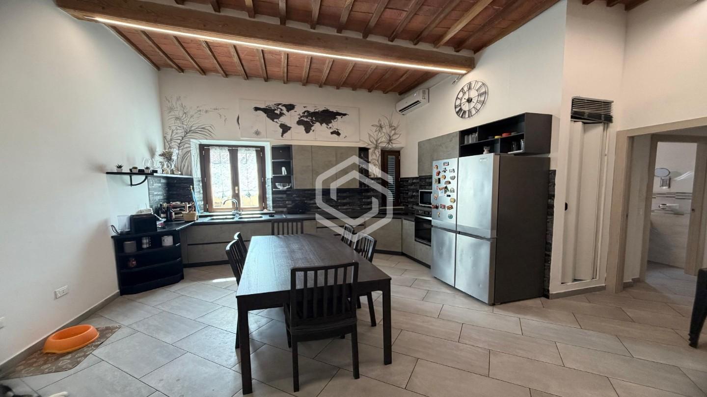Appartamento con giardino, Cascina casciavola