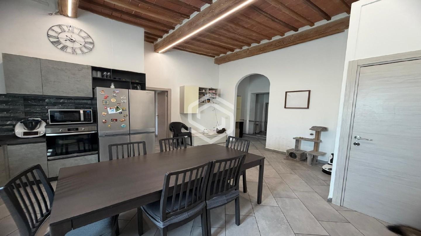 Appartamento con giardino, Cascina casciavola