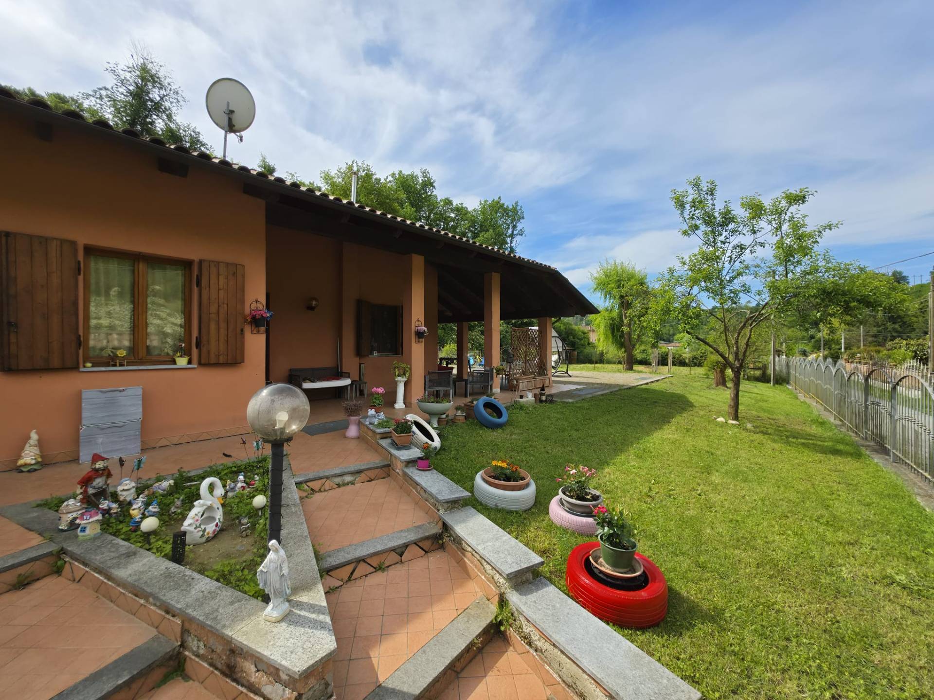 Villa in vendita a Asti, Valenzani