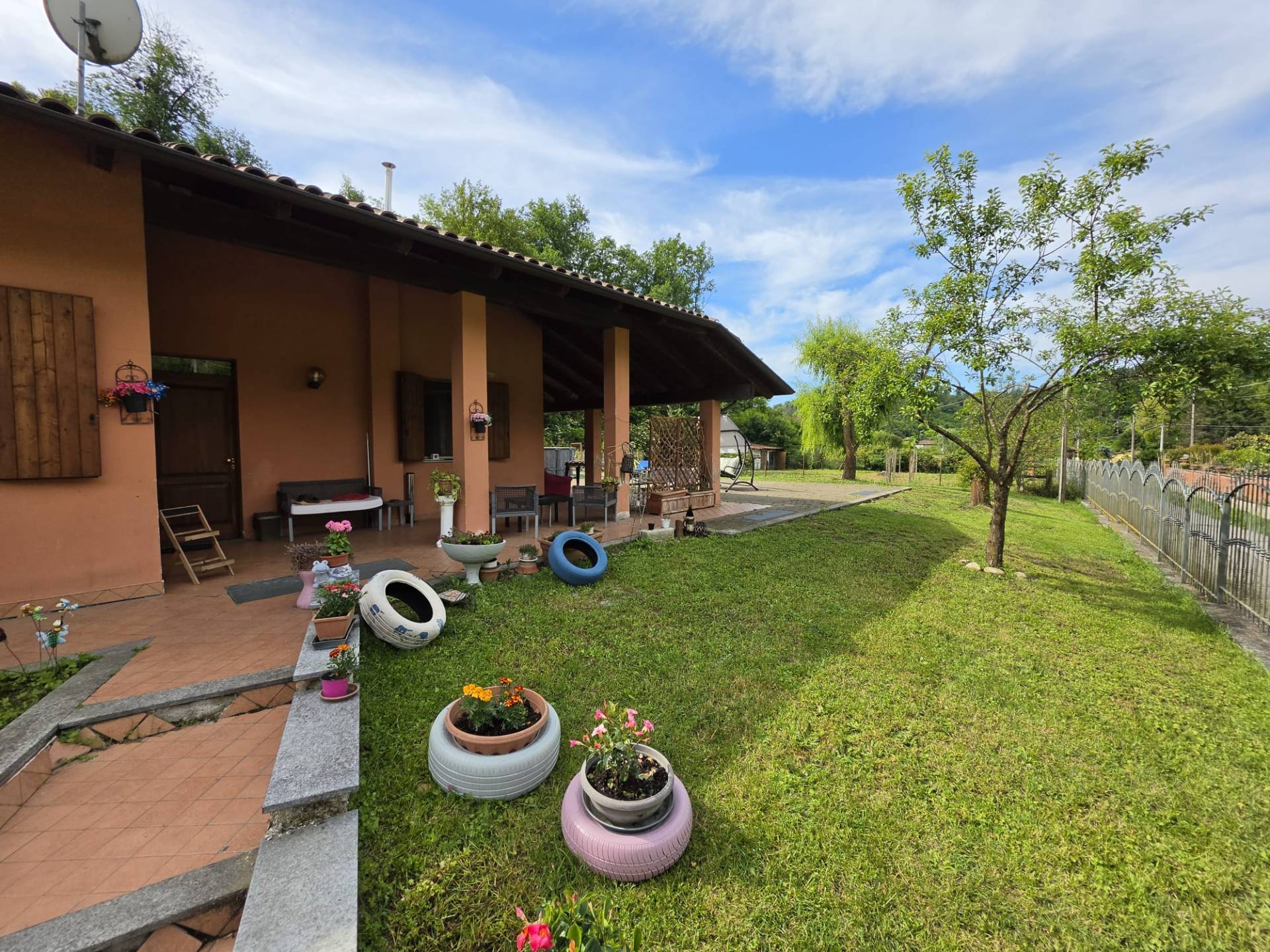Villa in vendita a Asti, Valenzani