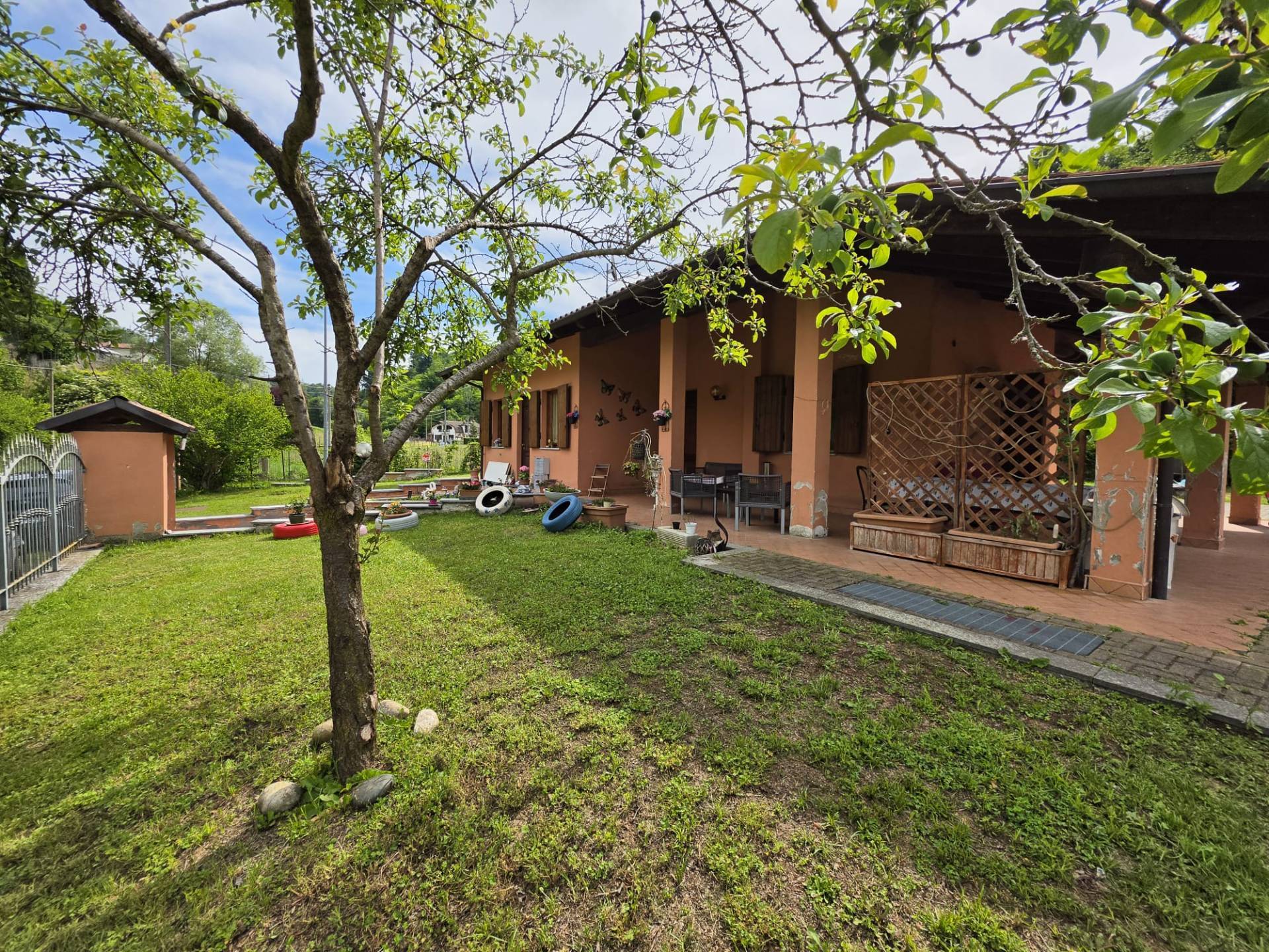 Villa in vendita a Asti, Valenzani