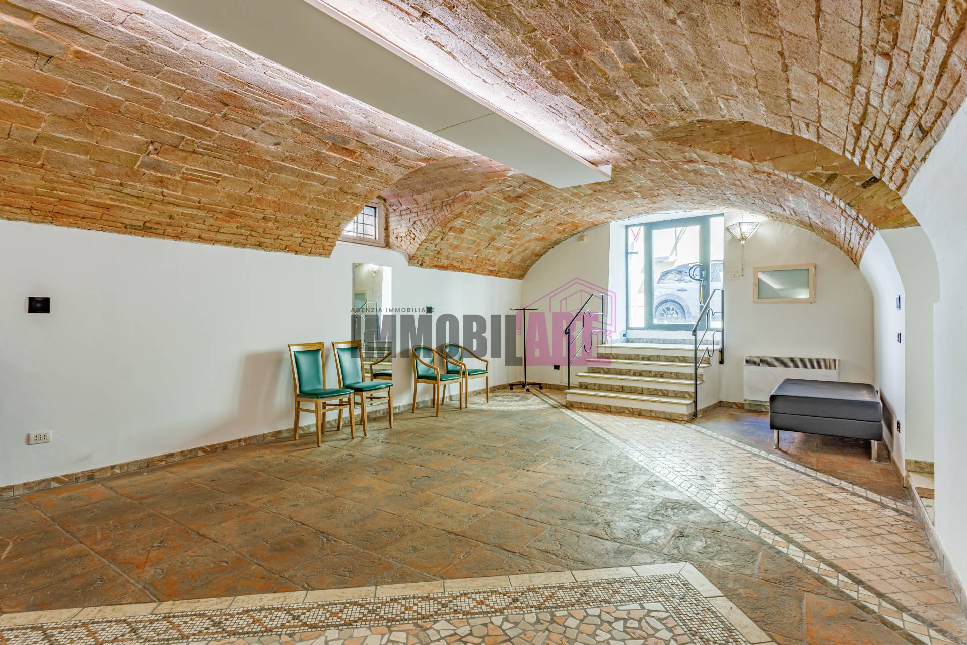 Studio/Ufficio in vendita a Reggio nell'Emilia, Centro storico