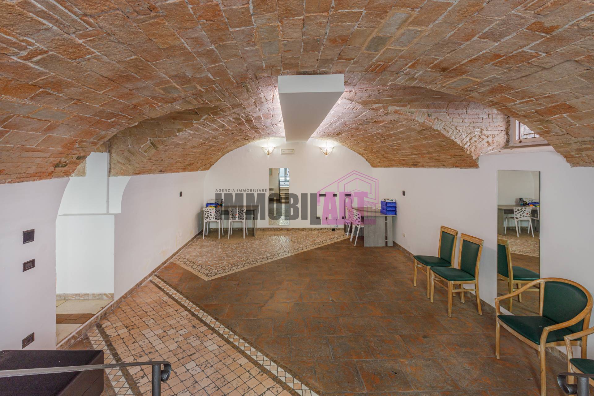 Studio/Ufficio in affitto a Reggio nell'Emilia, Centro storico
