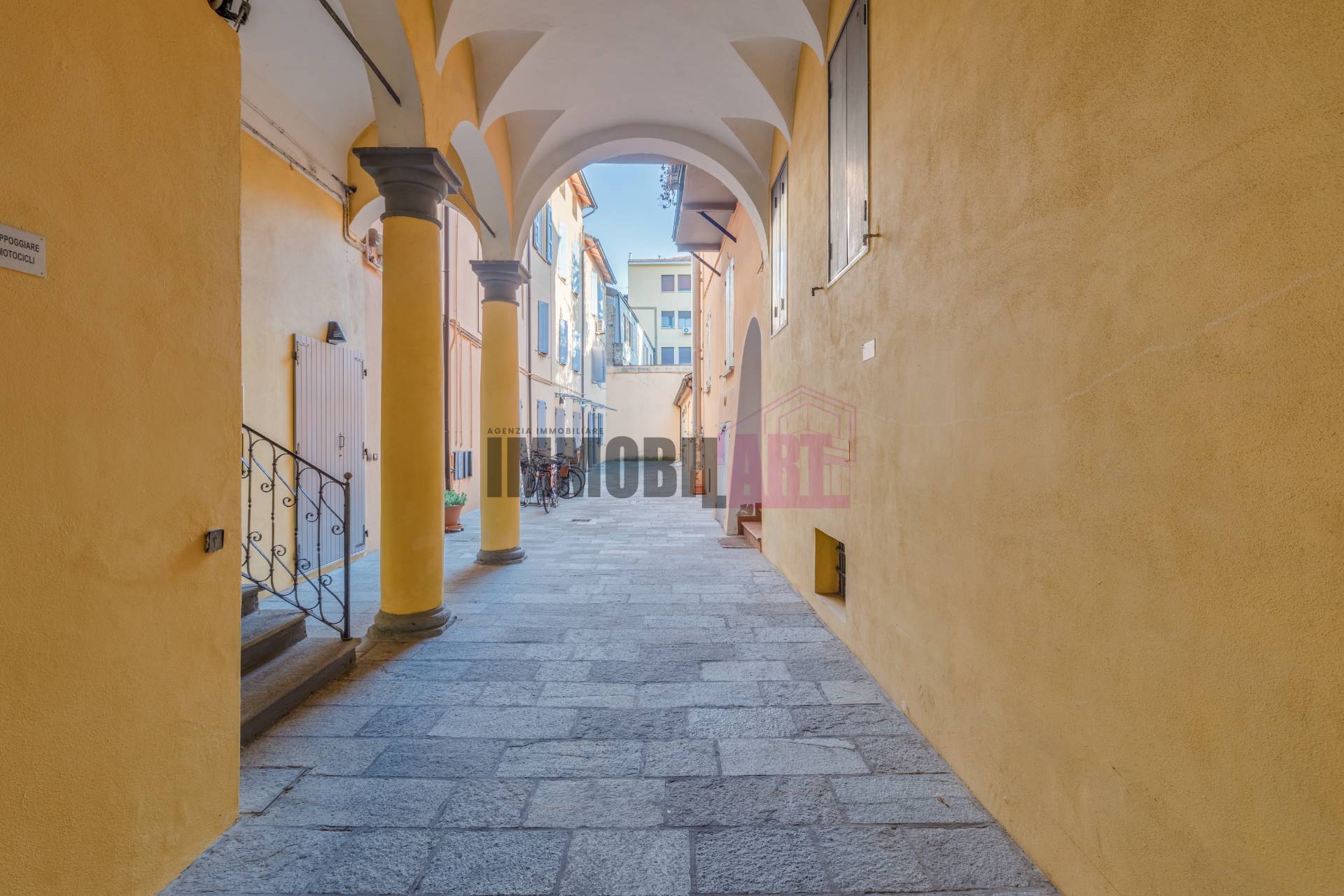 Appartamento in vendita a Reggio nell'Emilia, Centro storico