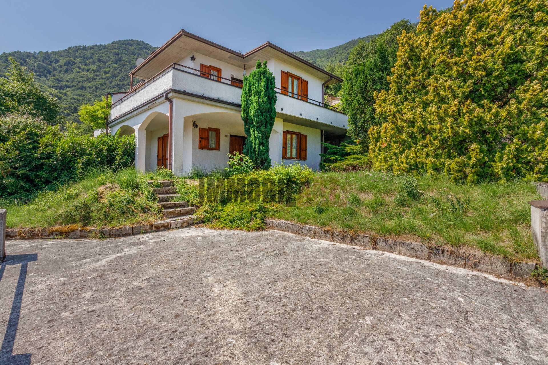 Appartamento in vendita a Tignale, Gardola