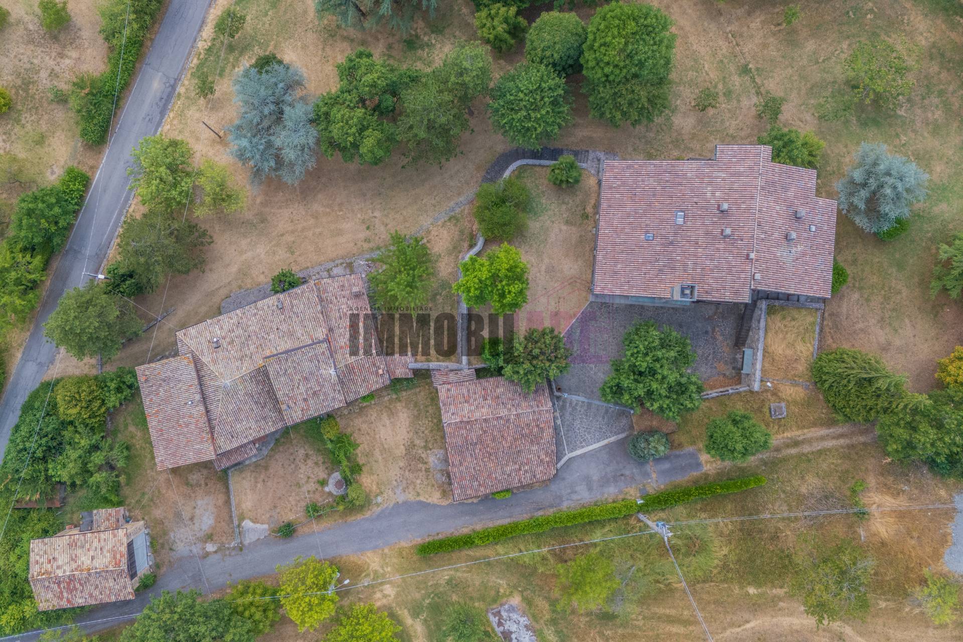Villa in vendita a Canossa