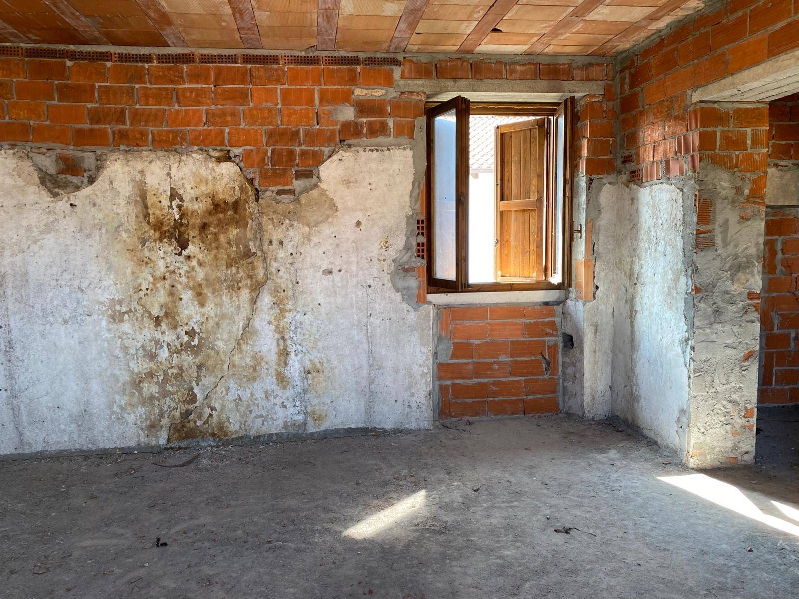 Rustico in vendita a Fontaneto d'Agogna