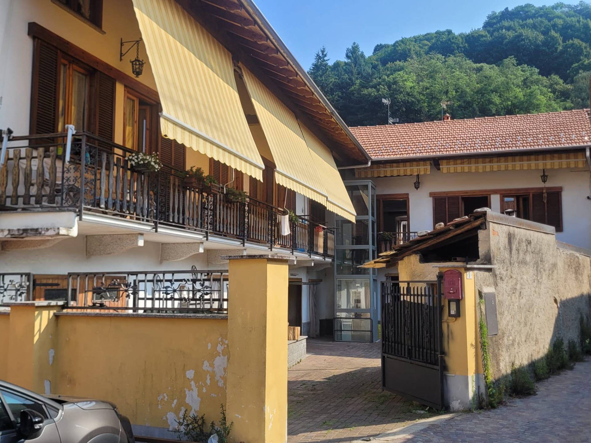 Casa Semindipendente in vendita a Briga Novarese