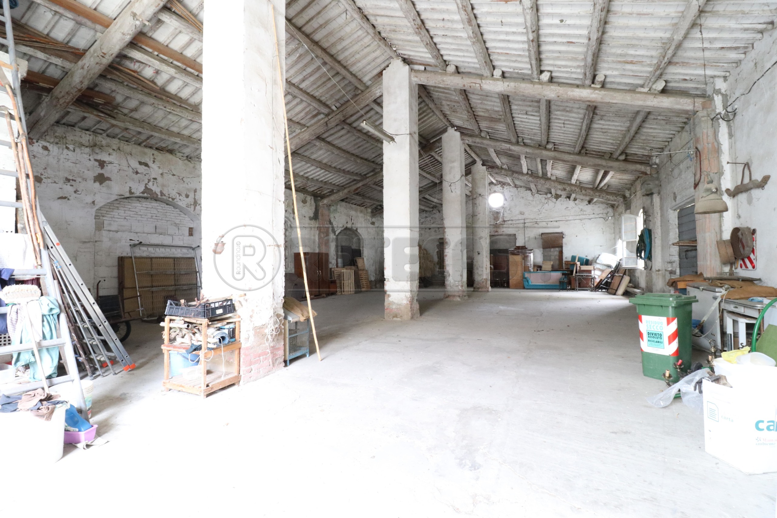 Villa con giardino in via xxv aprile 23, Sermide e Felonica