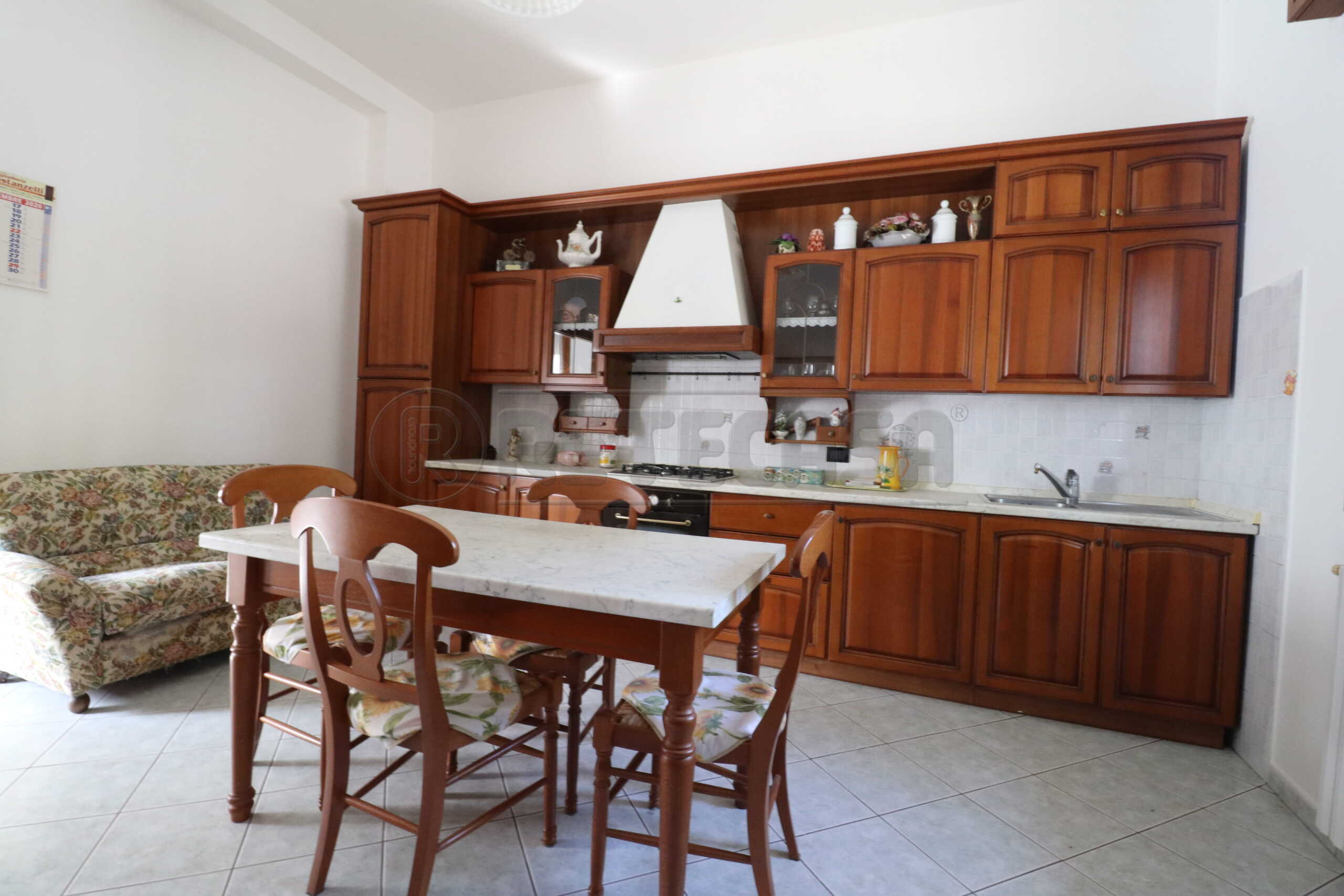 Quadrilocale in vendita in via g. bruno 23a, Bondeno