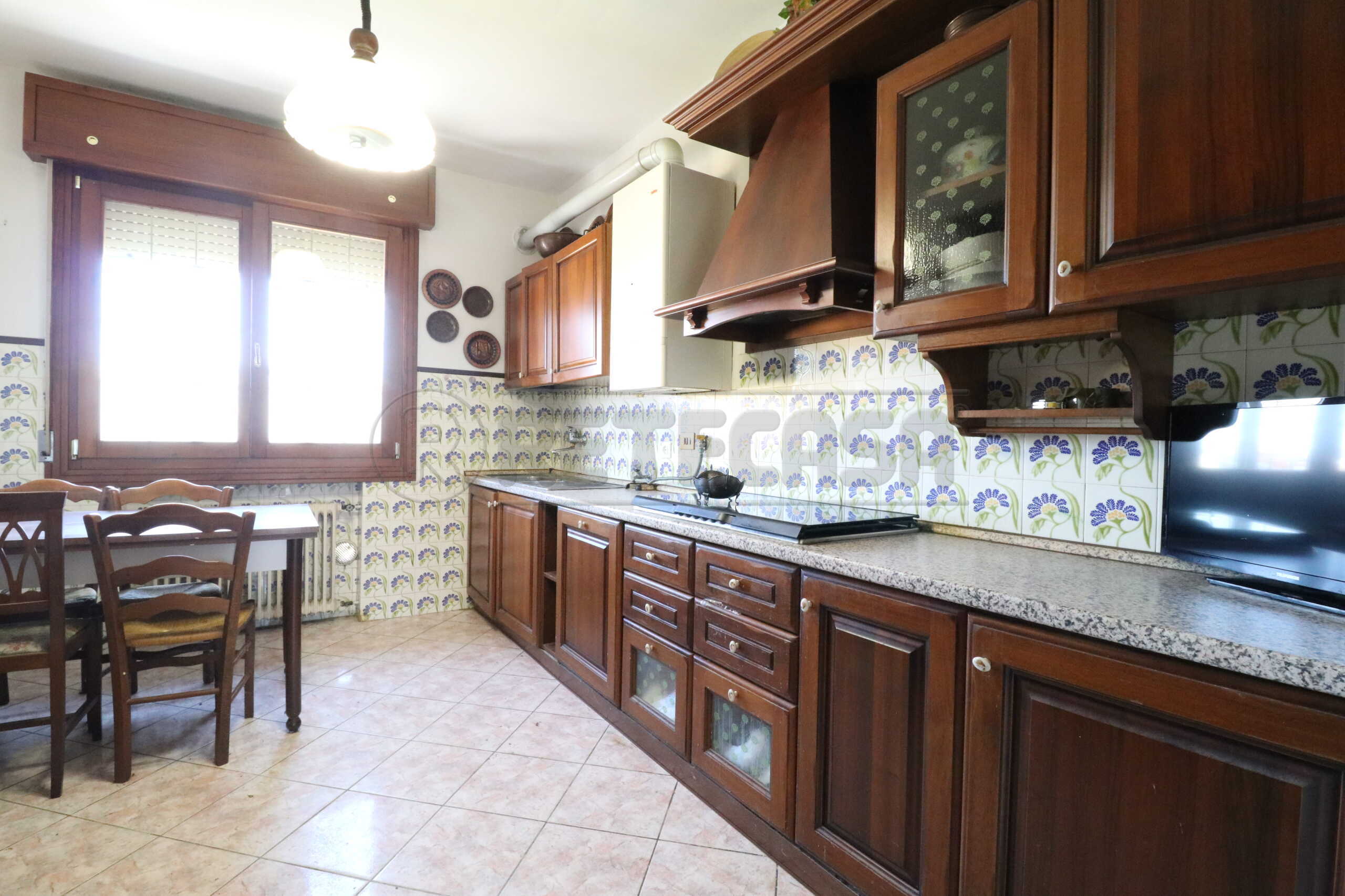 Appartamento in vendita in via alcide de gasperi 7, Bondeno