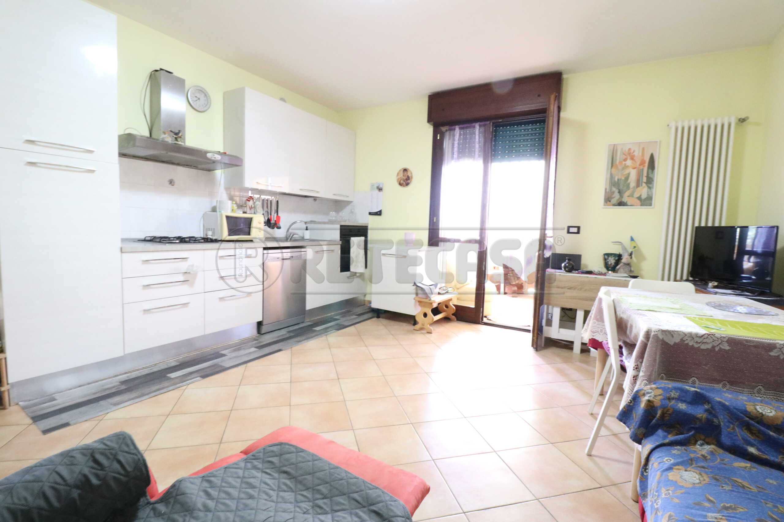 Trilocale in vendita in via francesco cilea 70/1, Bondeno