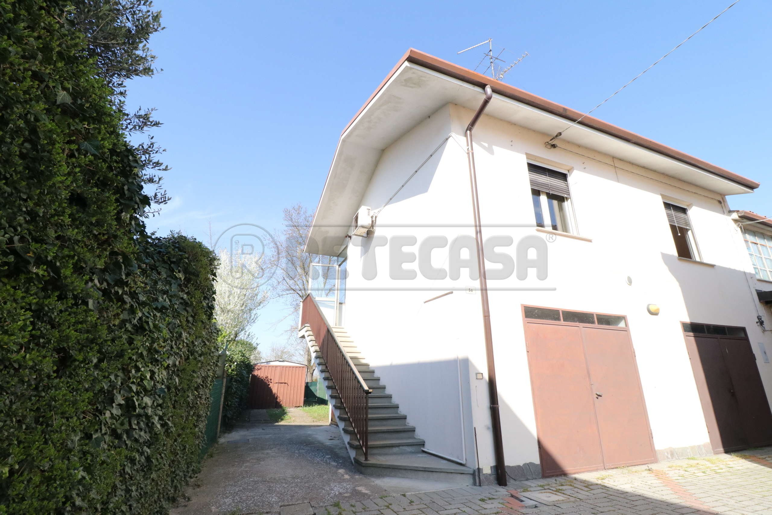 Trilocale in vendita in via giotto 5, Bondeno