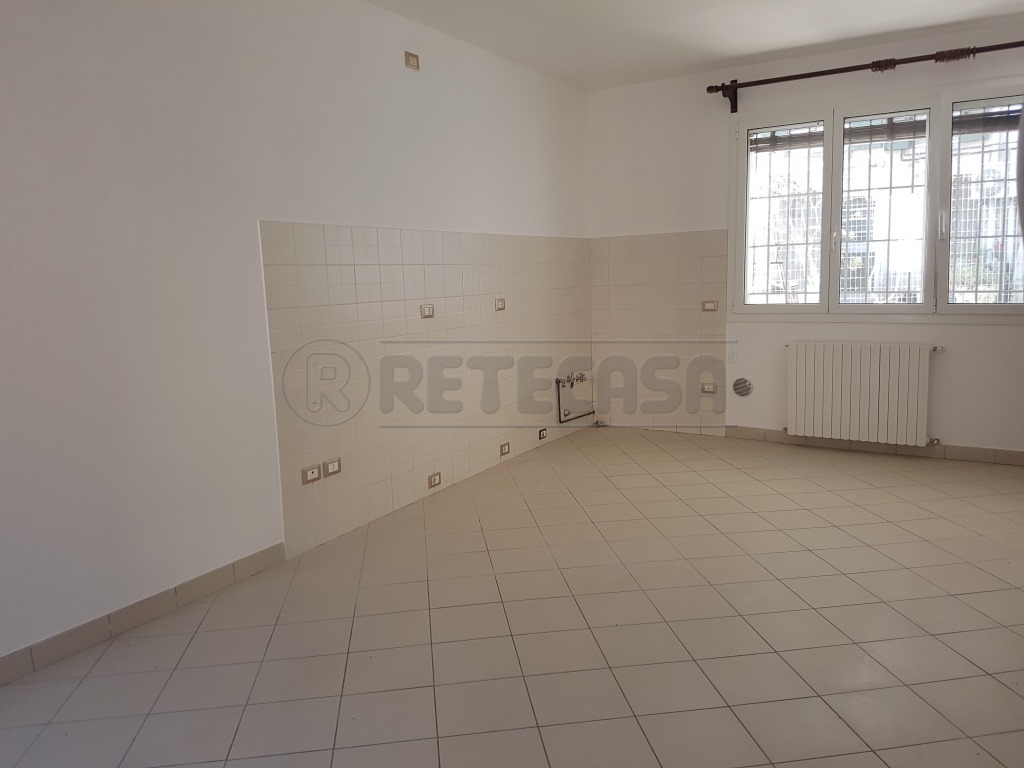 Bilocale in vendita in via edmondo de amicis 26, Bondeno